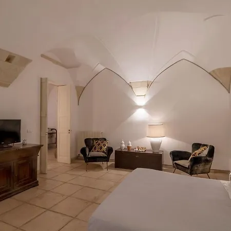 B&B Corte Dei Romiti - Lecce Selection-3