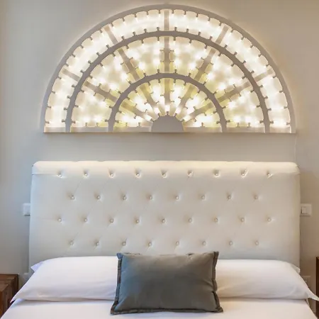 Vittoria Luxury House-3