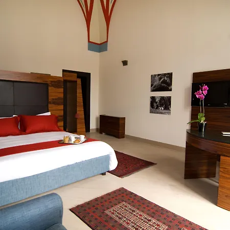 Alvino Suite And Breakfast-3
