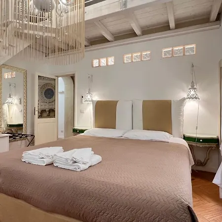 Cadelli Luxury Suite & Apartments-2
