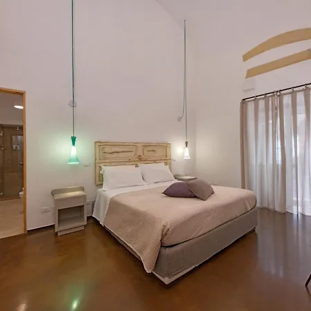 B&B Palazzo Persone Dimora Storica-2