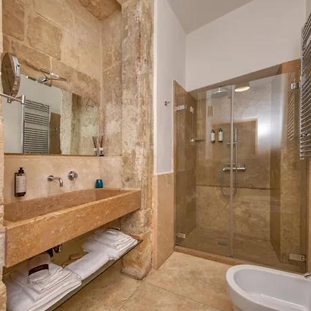 B&B Palazzo Persone Dimora Storica-2